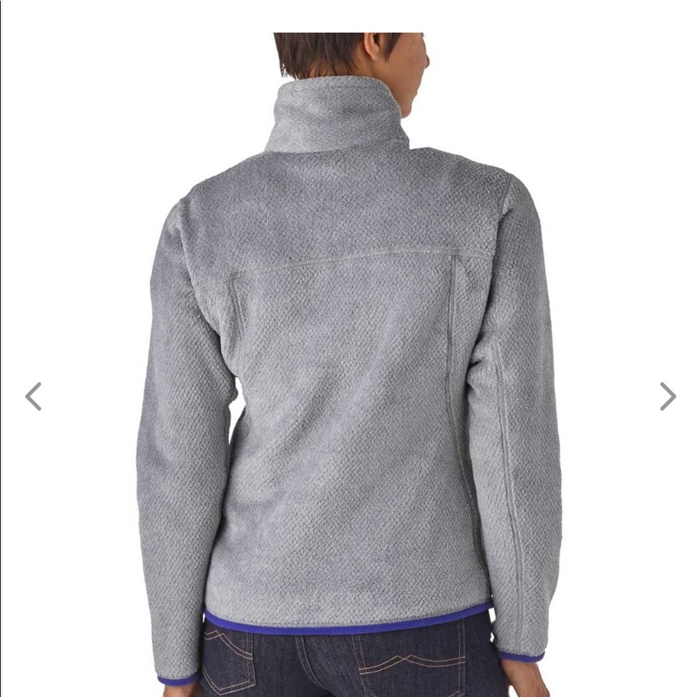 Women’s Patagonia sweater 💕 - Picture 3 of 7